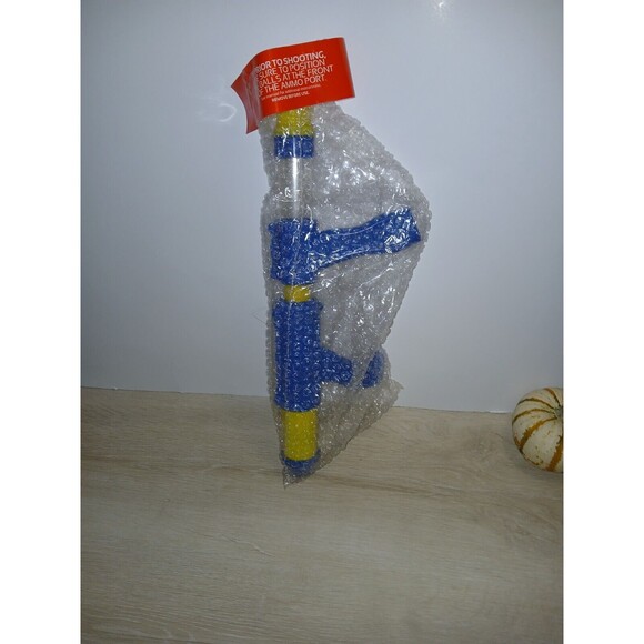 Sharper Image Hungry Bear Target Shooting Game With Box Launcher & 8 Foam Balls - Picture 14 of 16